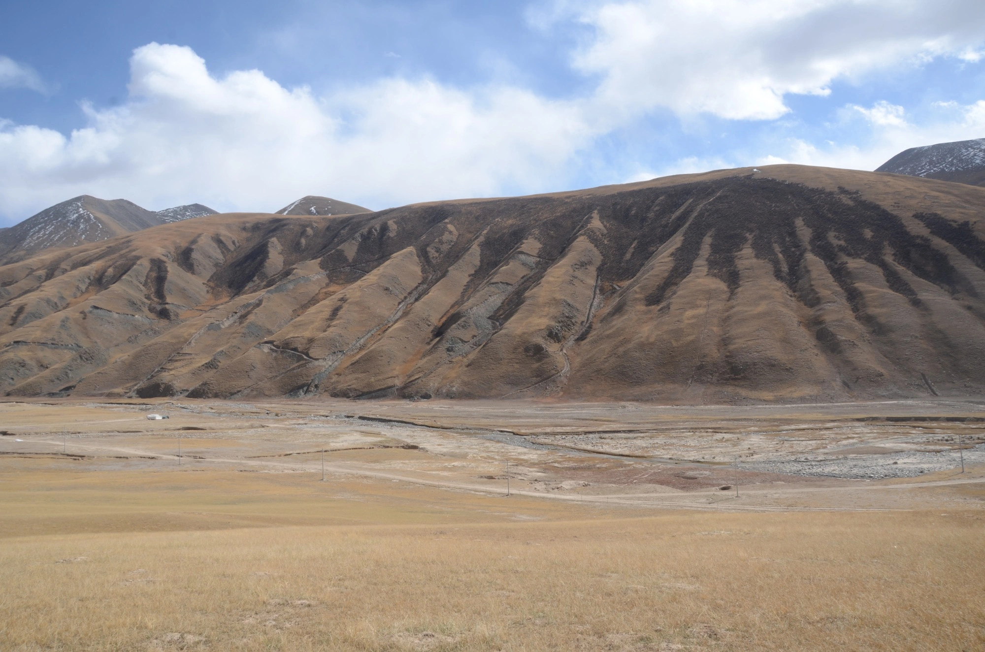 Mineral landscape and resource region